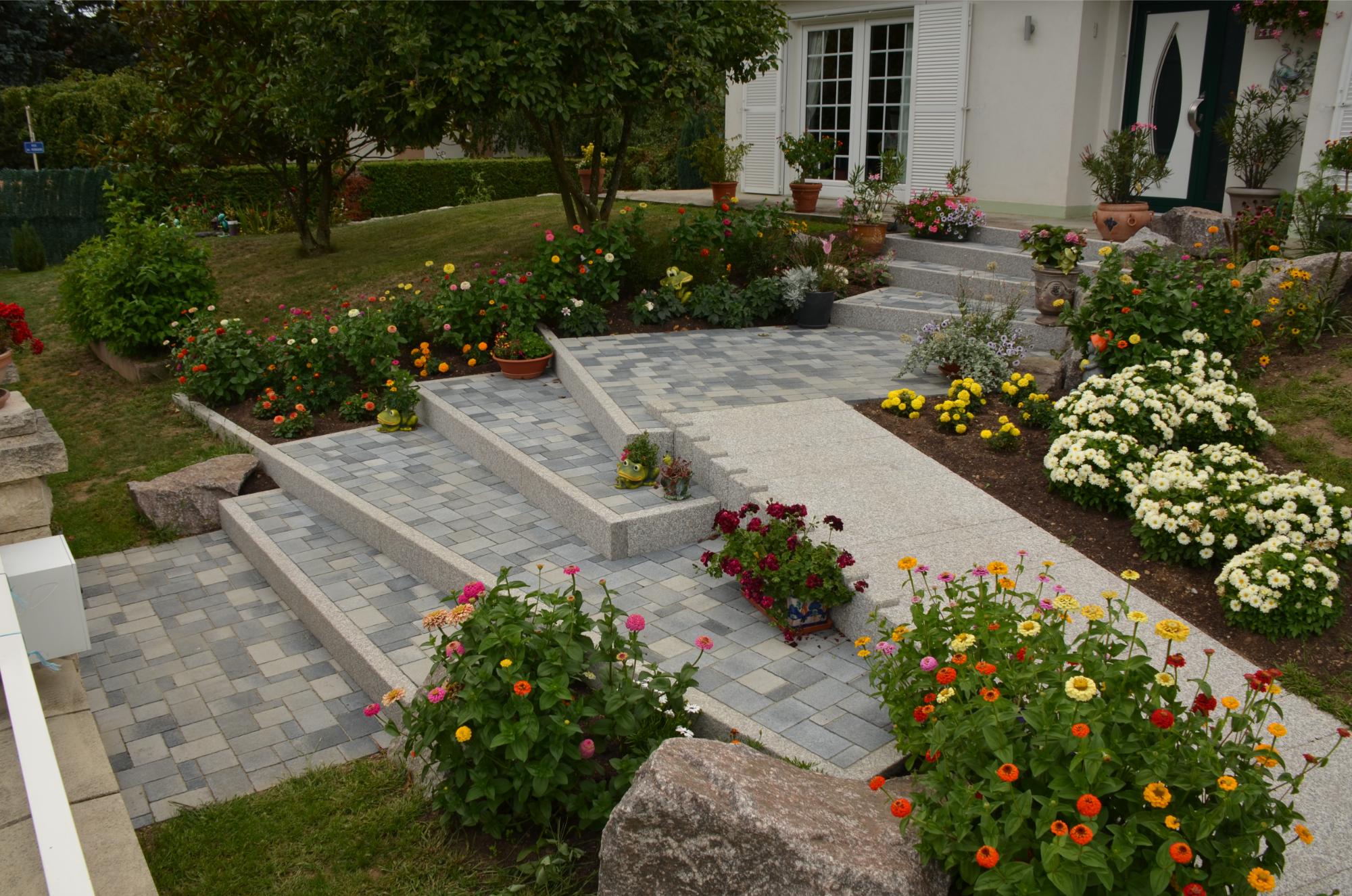 Nos escaliers et acc&egrave;s PMR Belfort 21